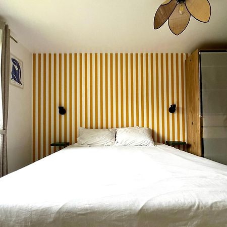 Chambre Dans Maison Meuliere Avec Jardin Chelles  Exterior foto